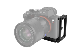 SmallRig 2939 L-bracket for Sony A7R Iv & A9II